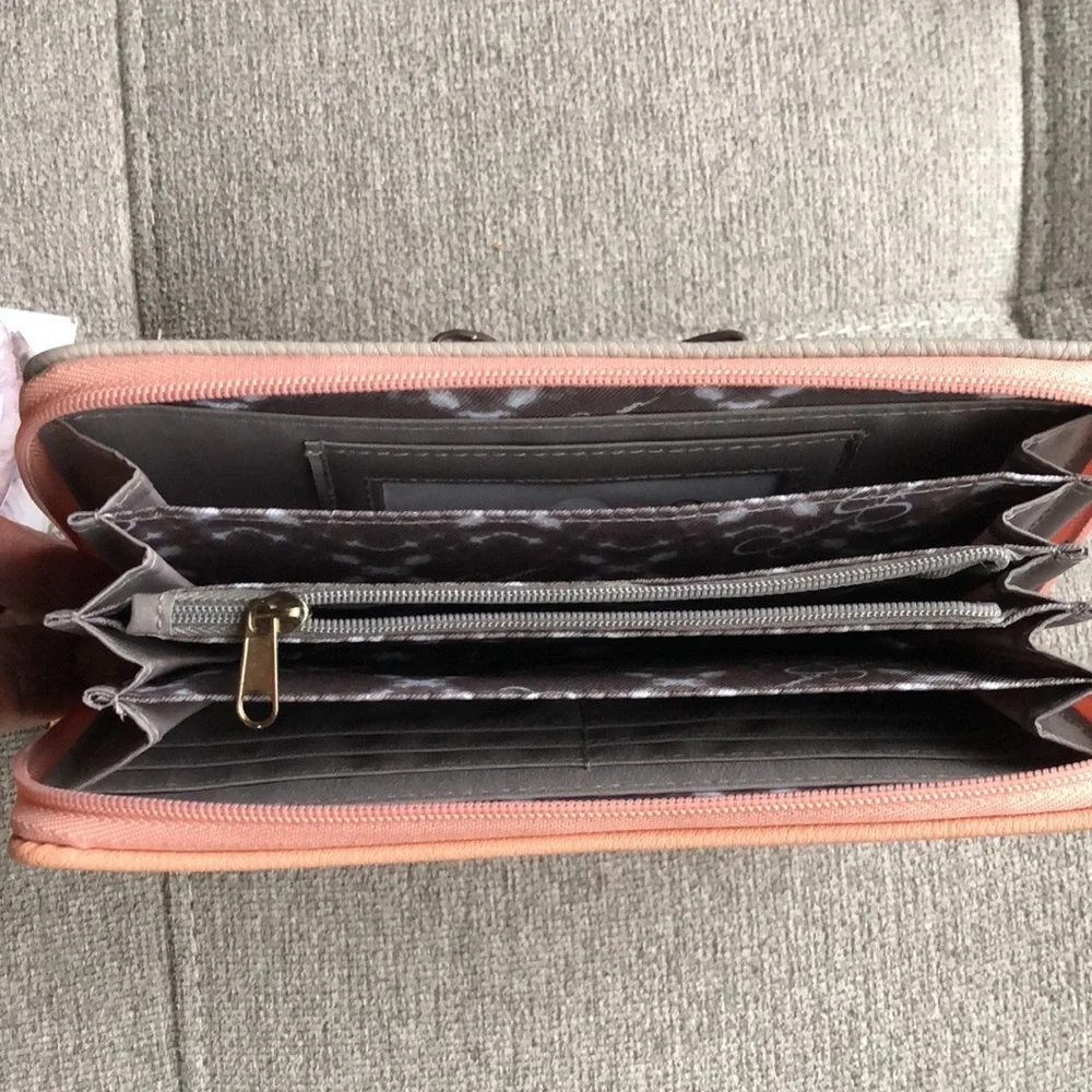 Jessica Simpson Peach and Cream Wallet